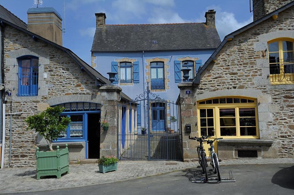 Bed and Breakfast Le Jardin De Quercus Bazouges-la-Pérouse Exteriér fotografie